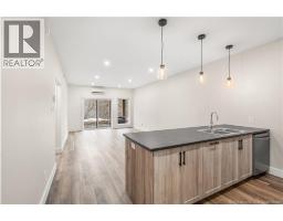 1200 Golden Park Crescent Unit# 2, Bathurst, NB E2A1N3 Photo 16