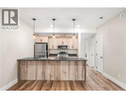1200 Golden Park Crescent Unit# 2, Bathurst, NB E2A1N3 Photo 9
