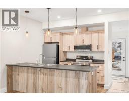 1200 Golden Park Crescent Unit# 1, Bathurst, NB E2A1V1 Photo 7