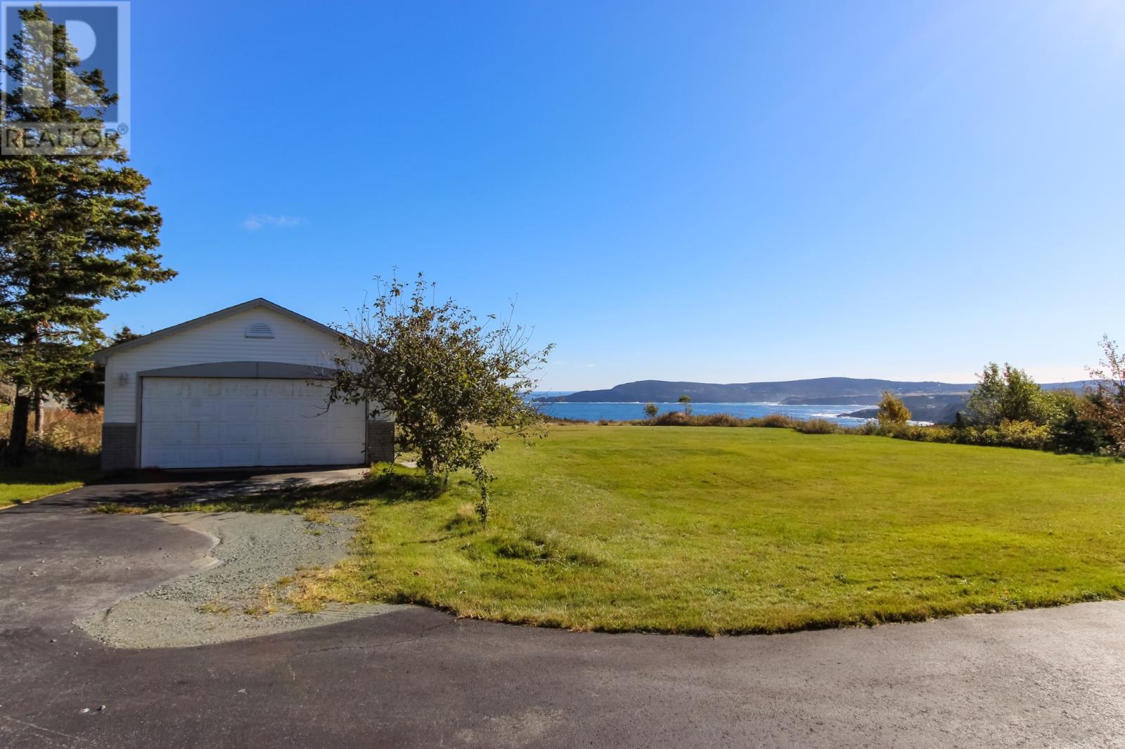 1696 Torbay Road - 3