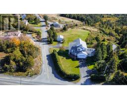1696 Torbay Road thumbnail 42