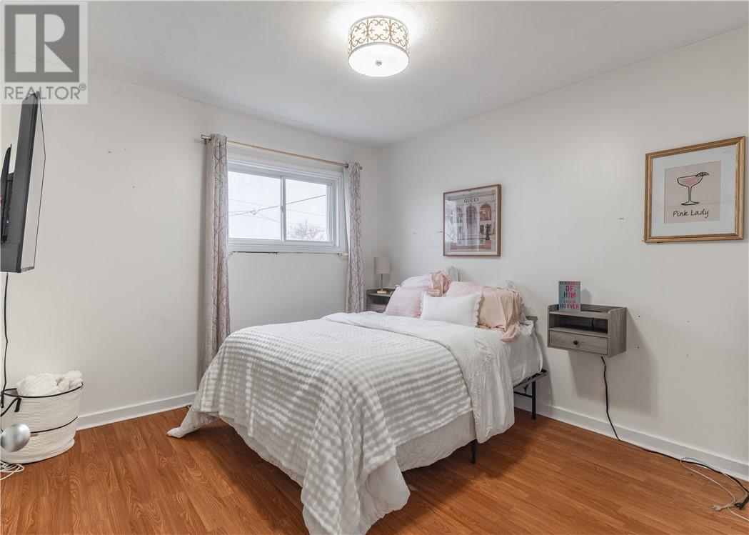 29 Stanhope Avenue - 11