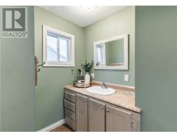 29 Stanhope Avenue, Markstay Warren, ON P0H2N0 Photo 13