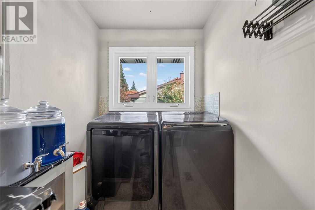 36 Edward Avenue — photo 37