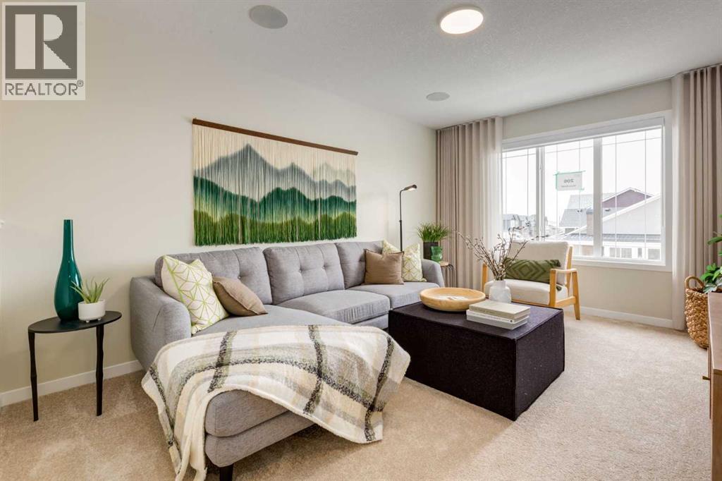 312 Montrose Crescent SE - 20