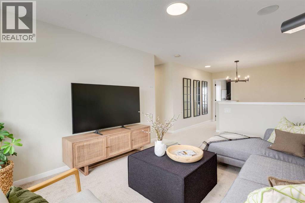 312 Montrose Crescent SE - 21