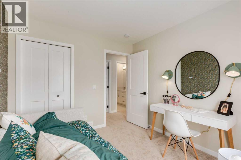 312 Montrose Crescent SE - 27