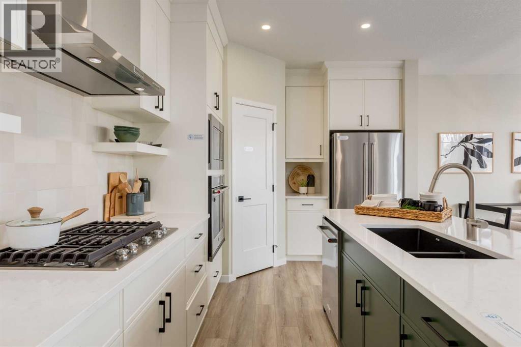 312 Montrose Crescent SE - 5