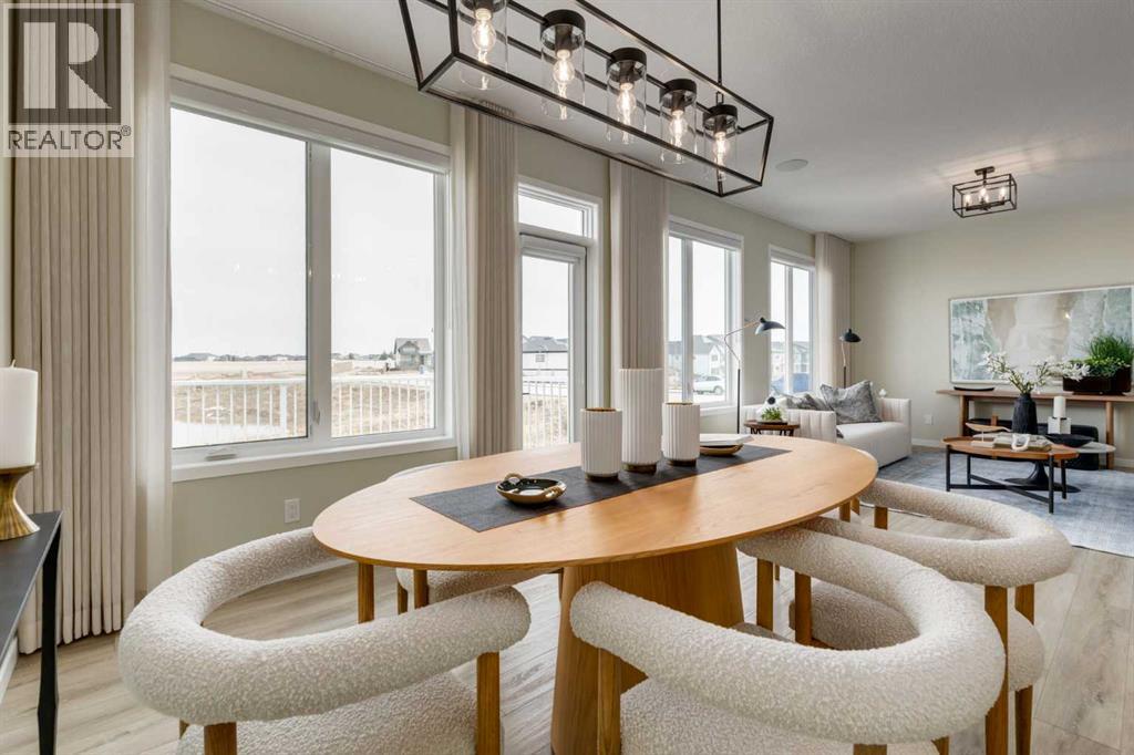 312 Montrose Crescent SE - 9