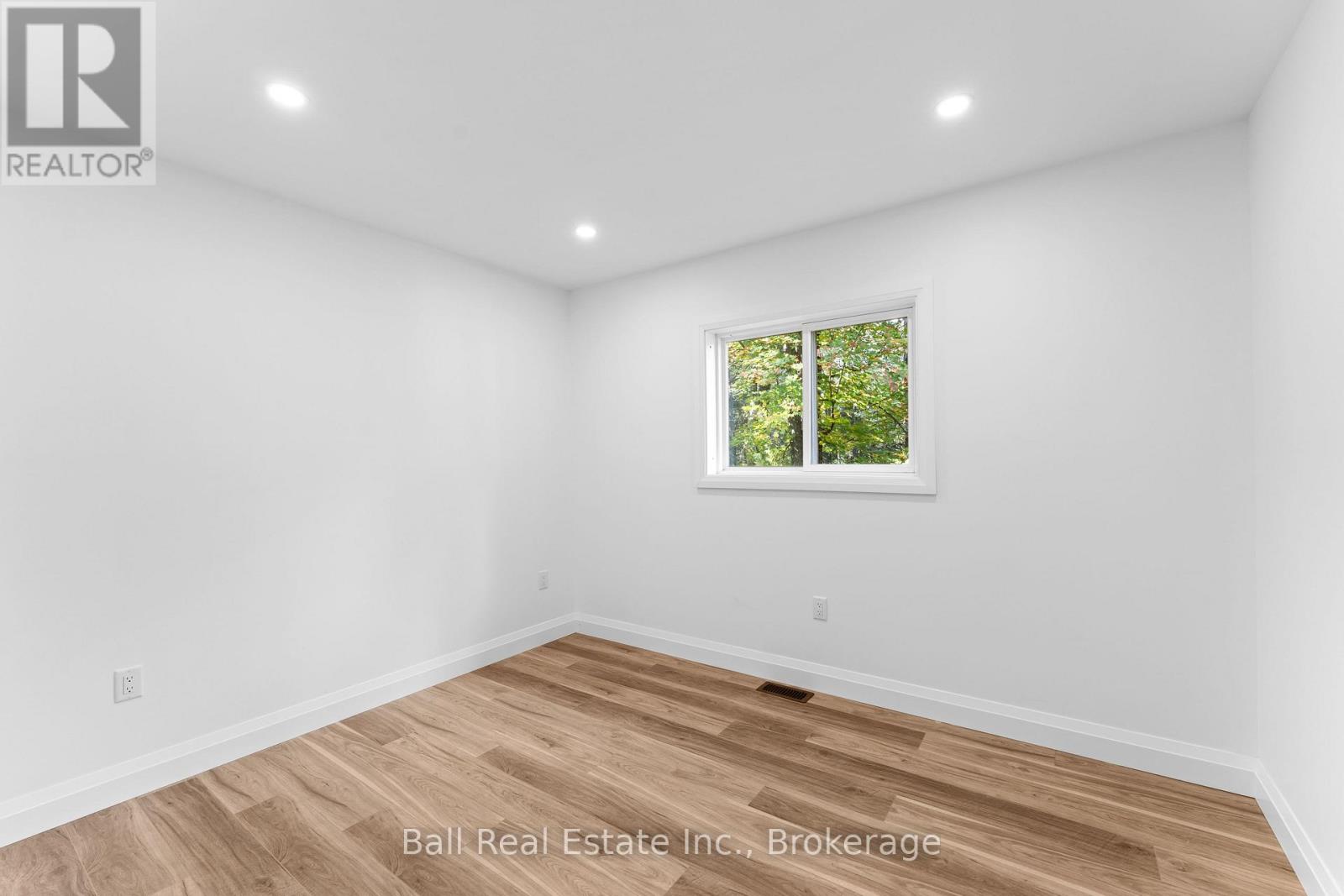 319 Boundary Road — photo 19