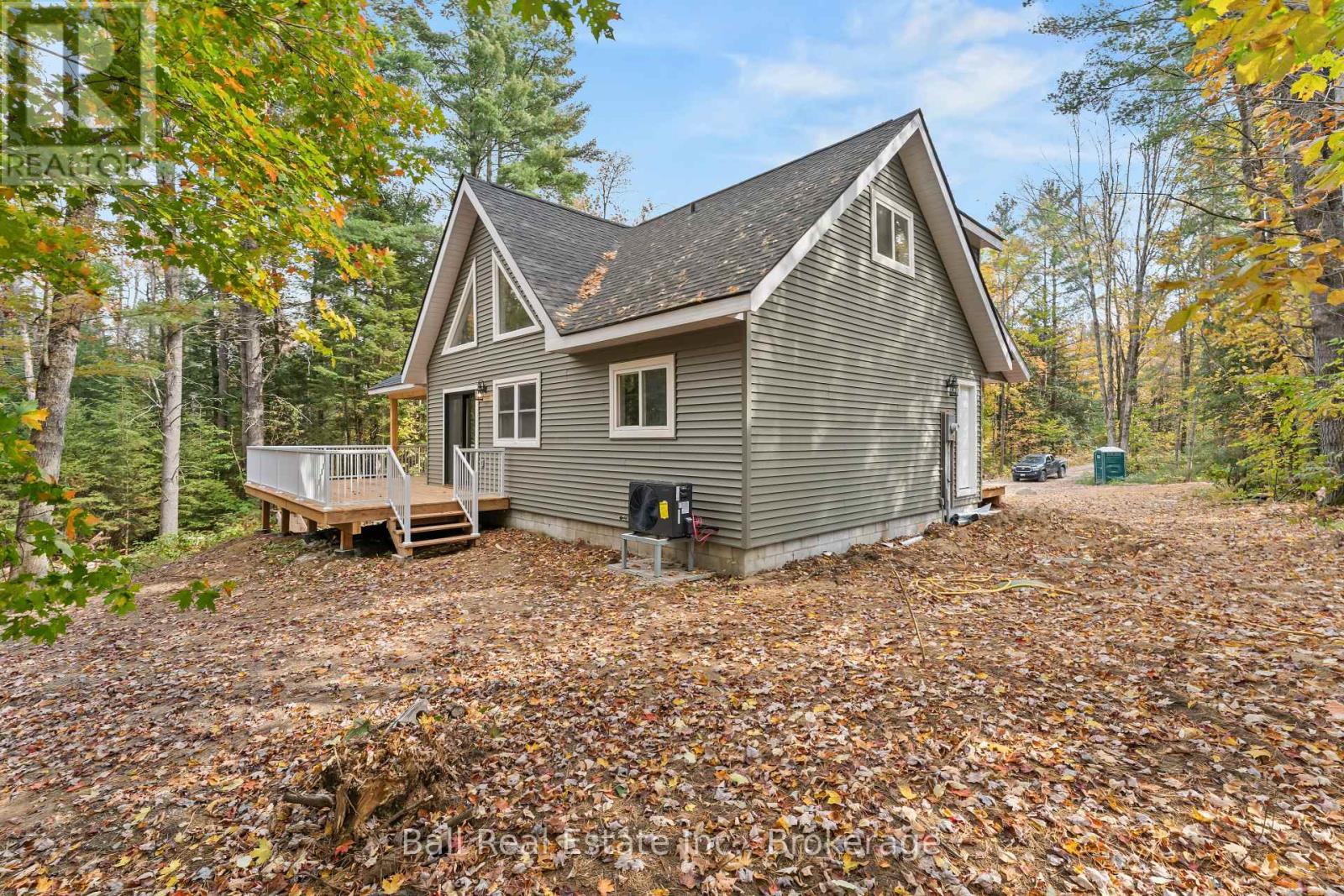 319 Boundary Road — photo 37