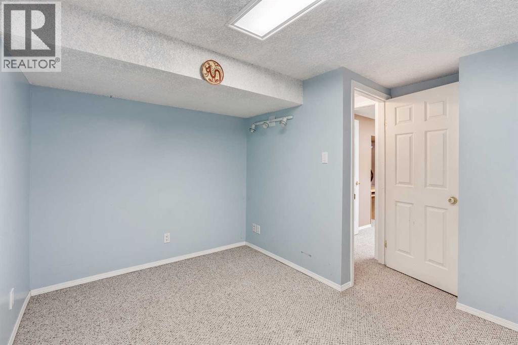 503 21 Street - 27