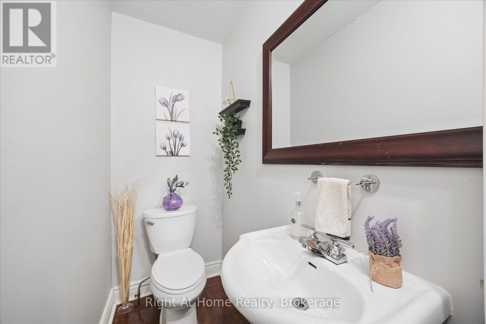 1145 Valley Court, Oshawa, ON photo 18