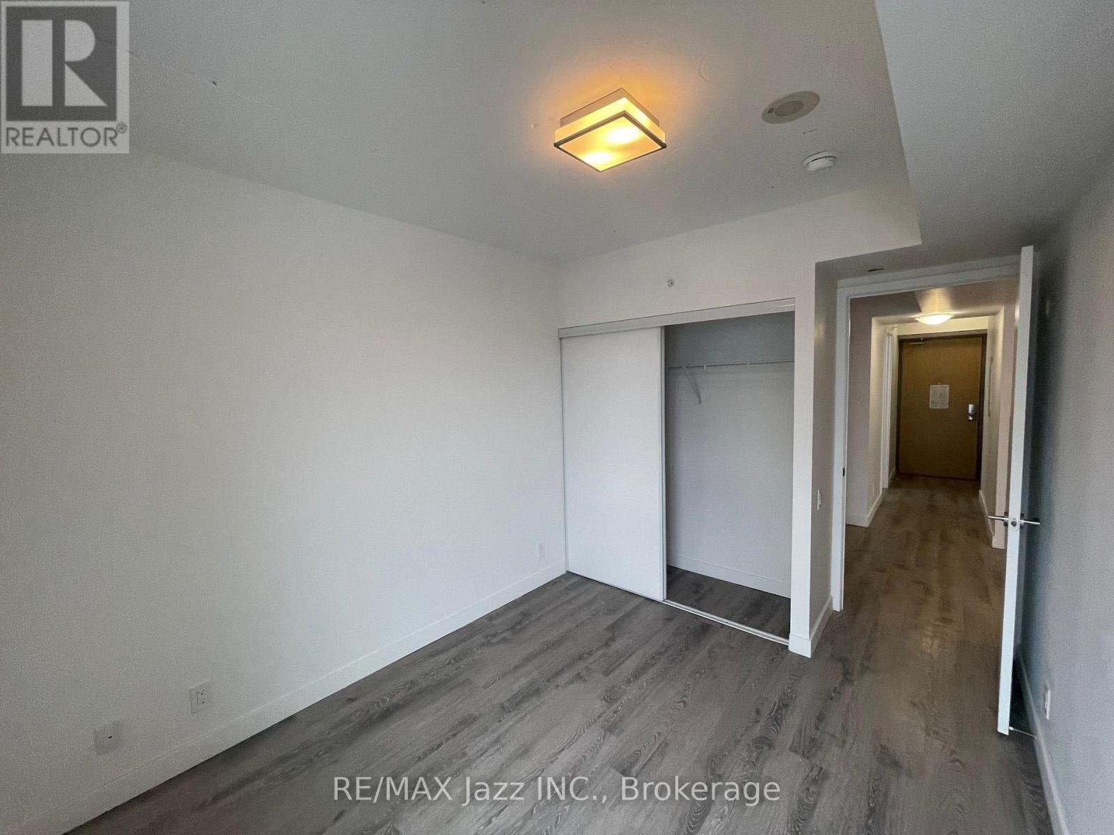 412- 100 Bond Street East, Oshawa, ON photo 11
