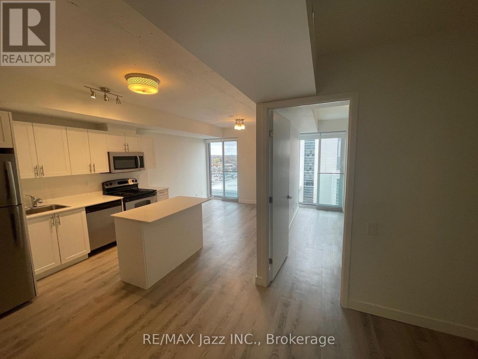 412- 100 Bond Street East, Oshawa, ON photo 7