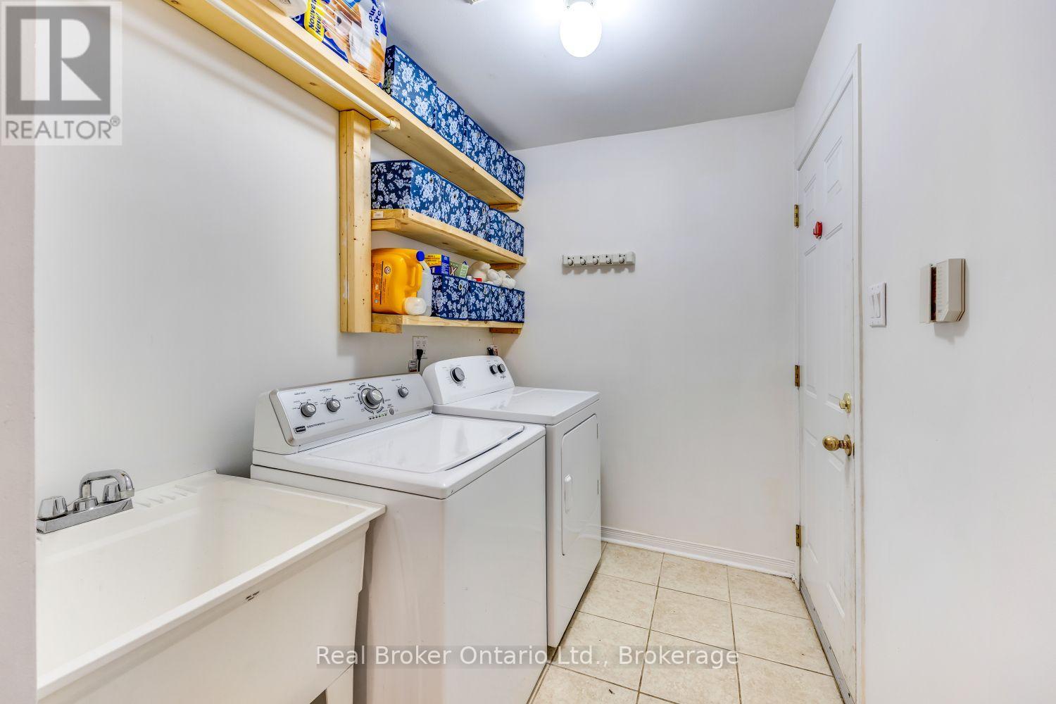 3 Durling Rock Street, Ajax, ON photo 19