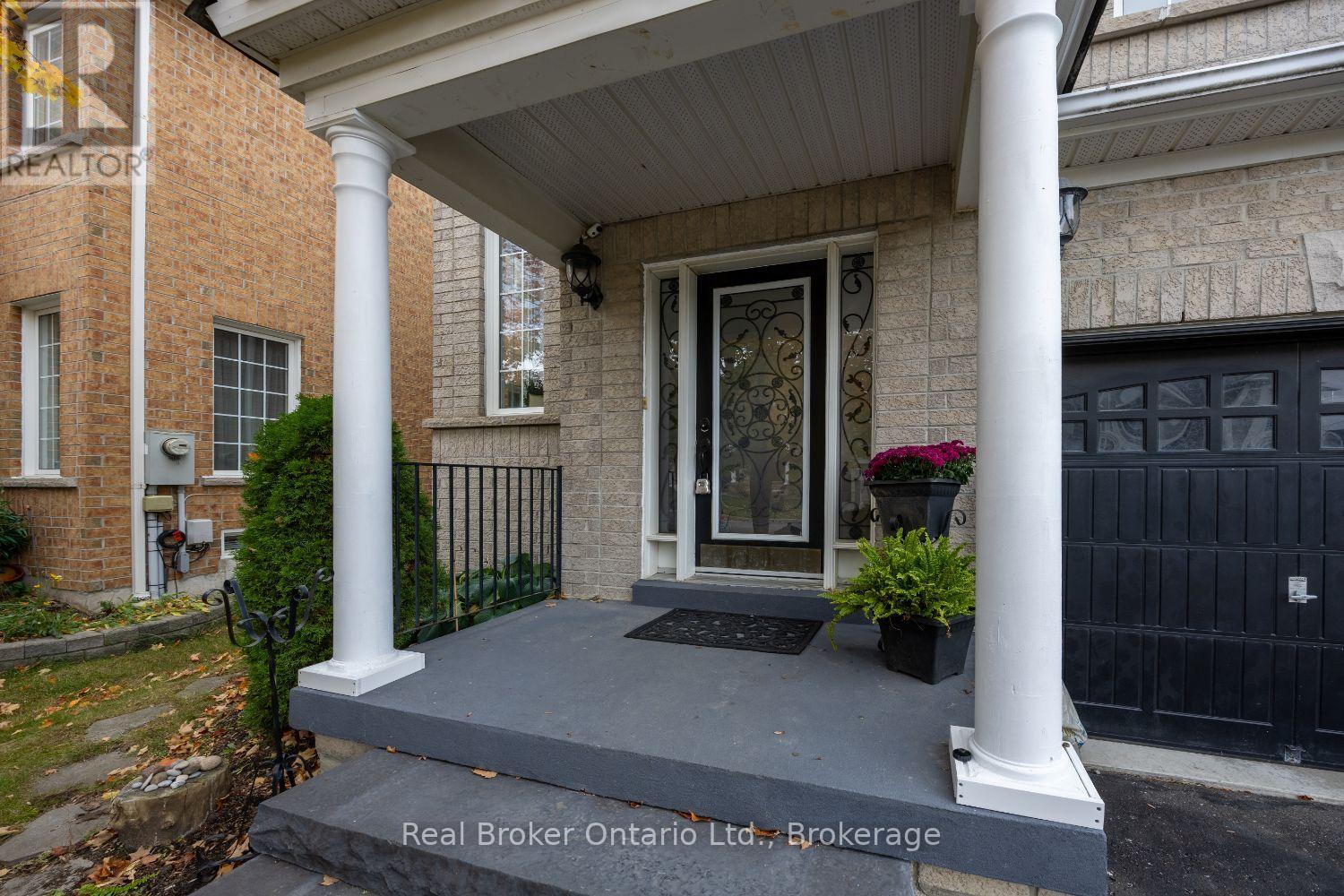 3 Durling Rock Street, Ajax, ON photo 6