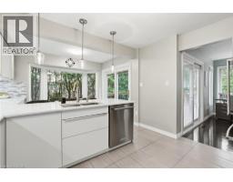 Kitchen - 1 Fenton Drive, Waterdown, ON L8B0C8 Photo 11