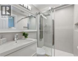 1 Fenton Drive, Waterdown, ON L8B0C8 Photo 26