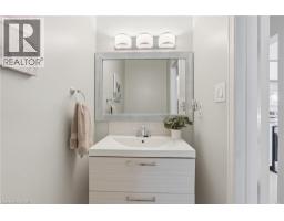 Primary Bedroom - 1 Fenton Drive, Waterdown, ON L8B0C8 Photo 9