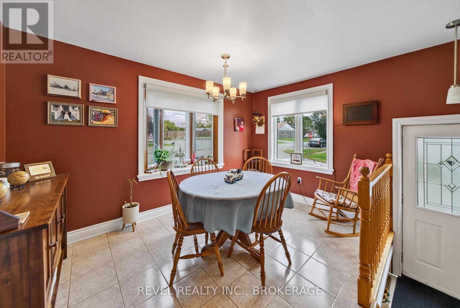 4682 LATIMER ROAD - 10