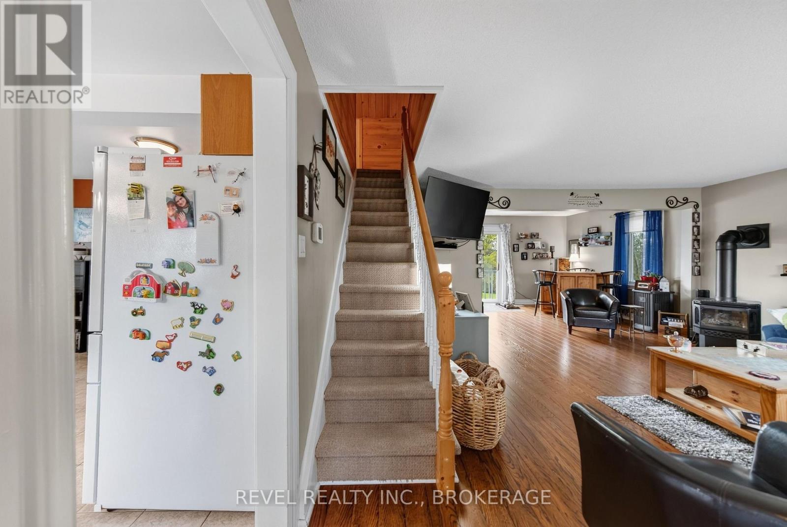 4682 LATIMER ROAD - 14
