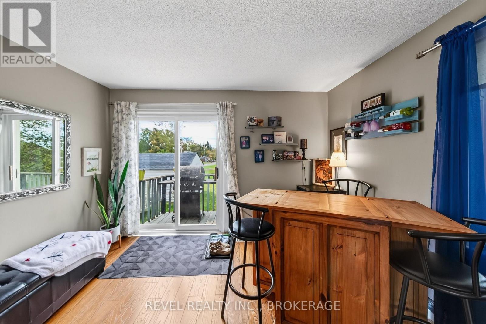 4682 LATIMER ROAD - 19