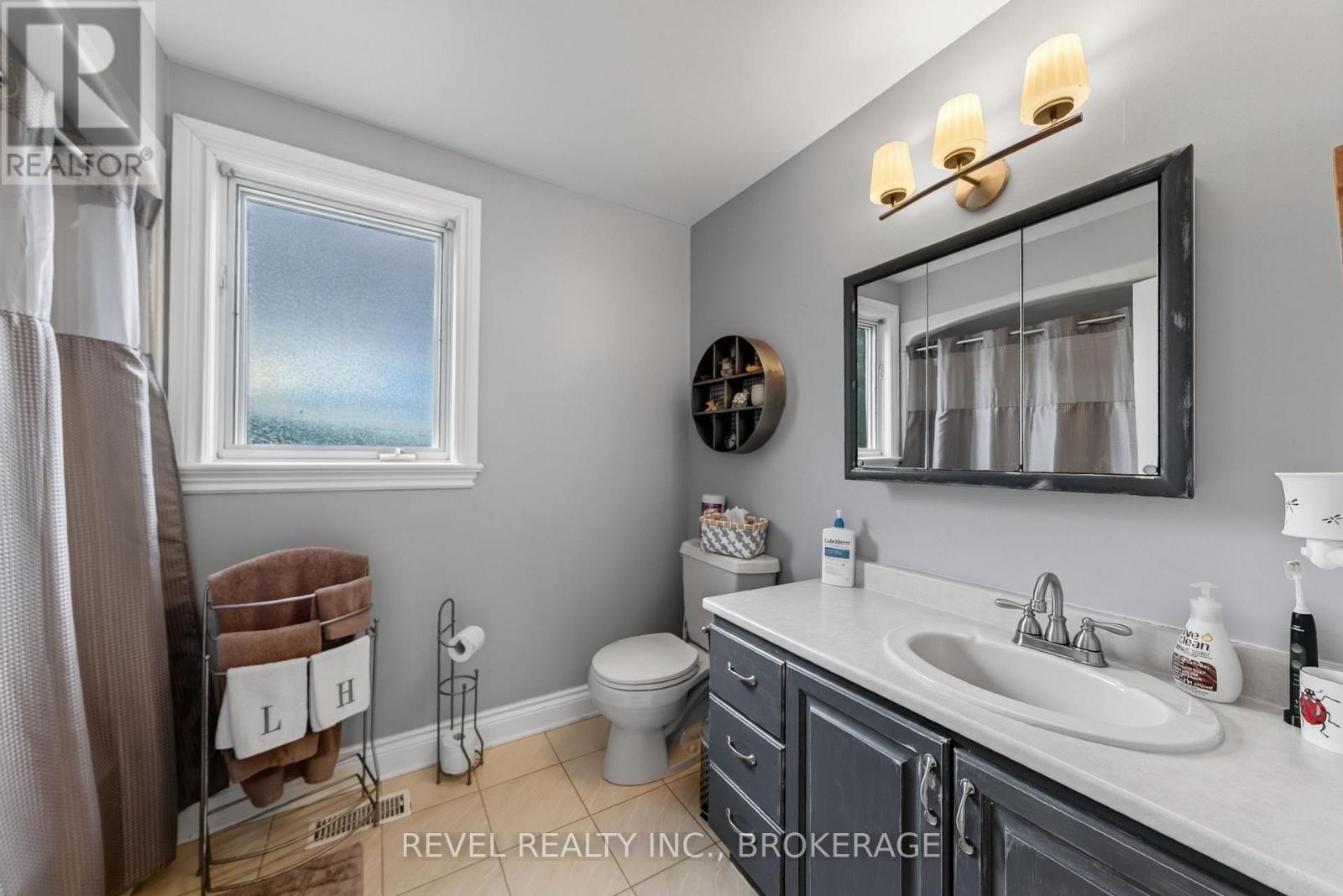 4682 LATIMER ROAD - 25