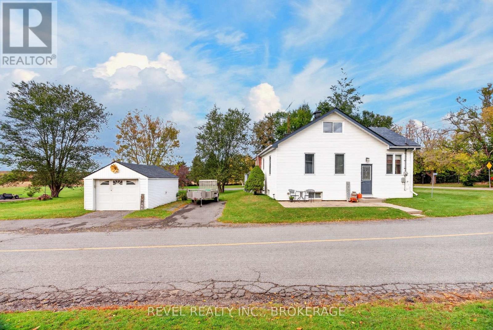 4682 LATIMER ROAD - 4