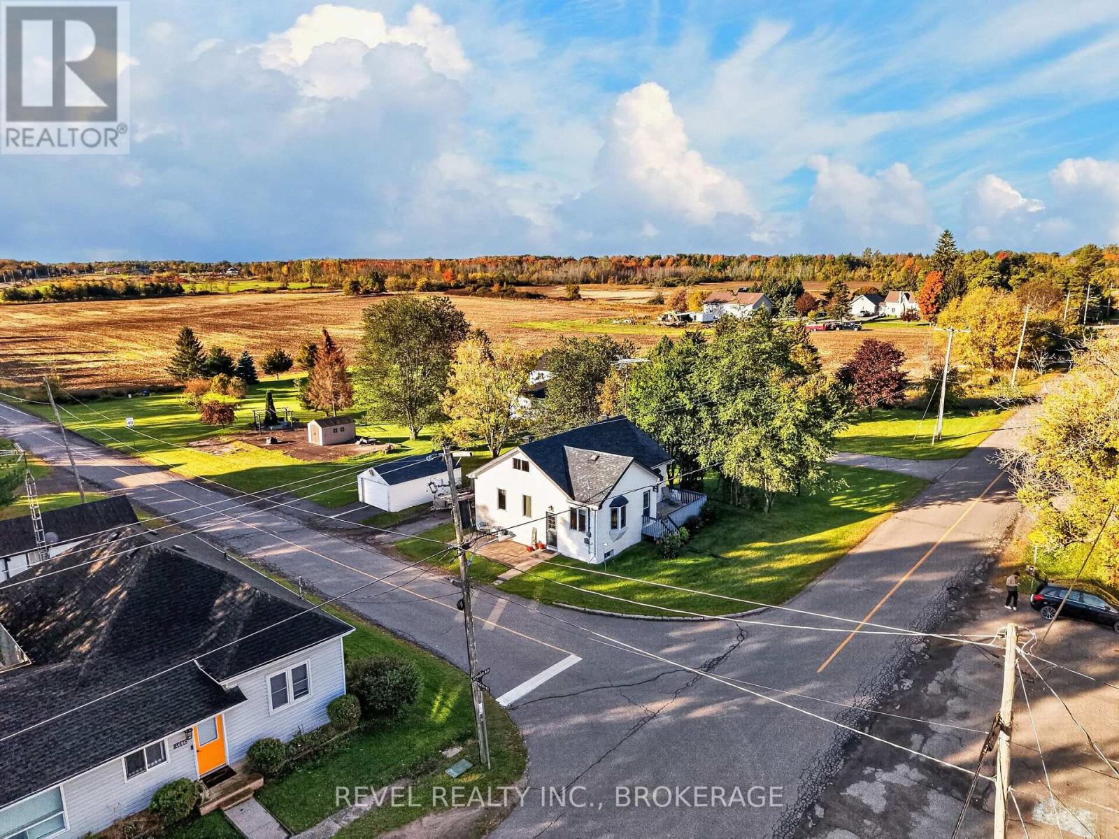 4682 LATIMER ROAD - 46