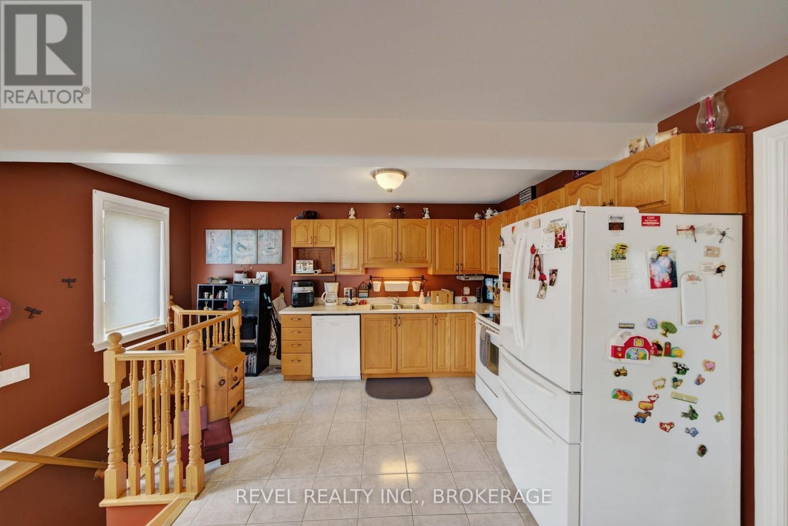 4682 LATIMER ROAD - 7