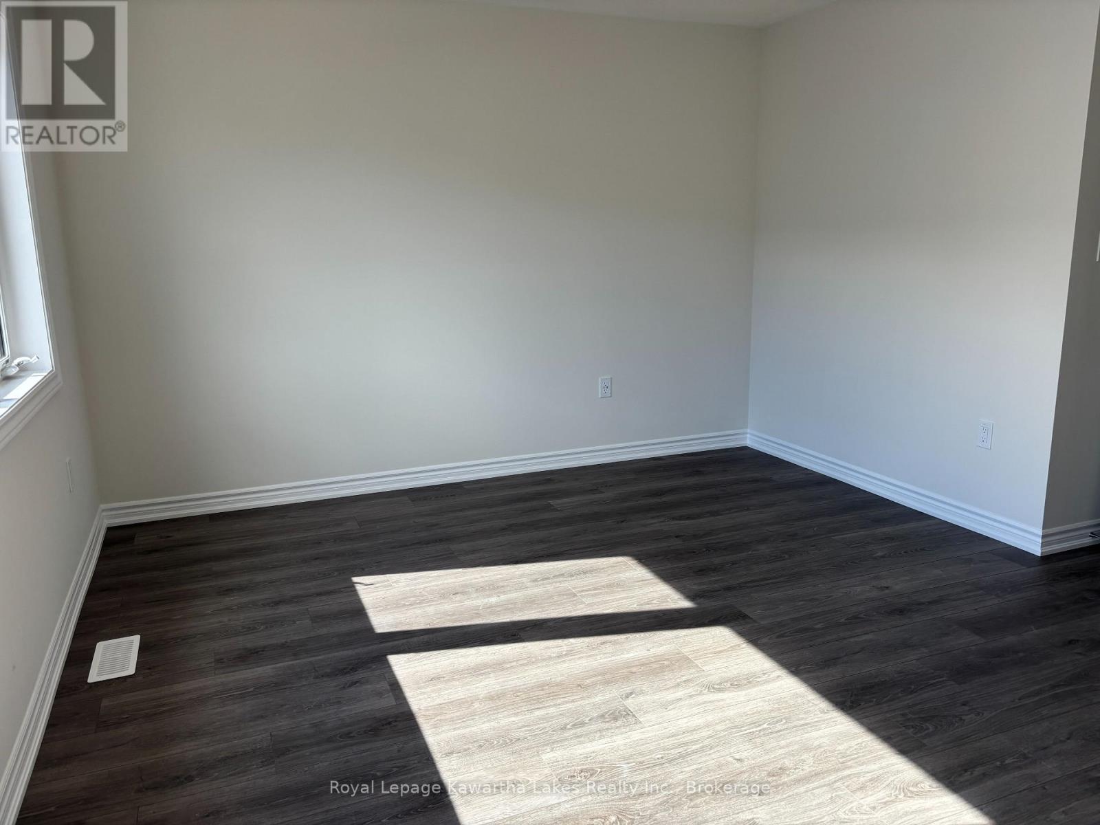 26 Ingle Way — photo 18