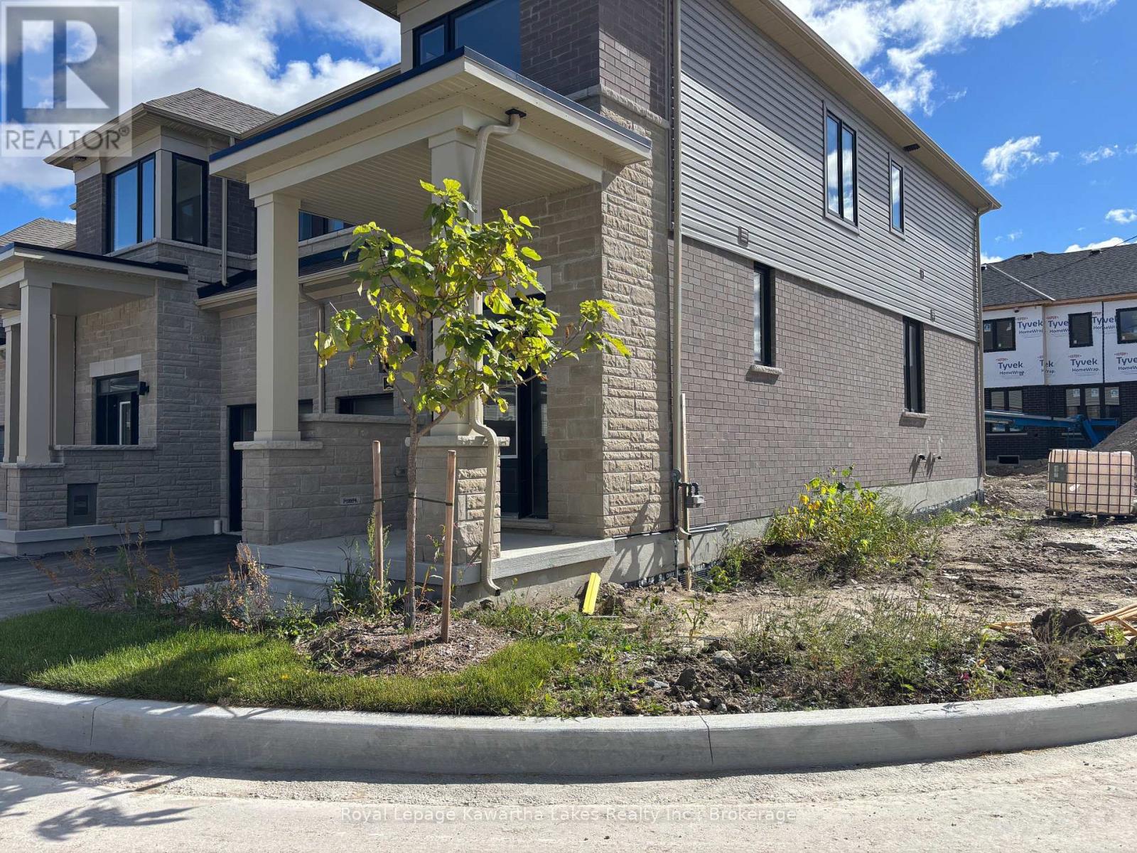 26 Ingle Way — photo 4