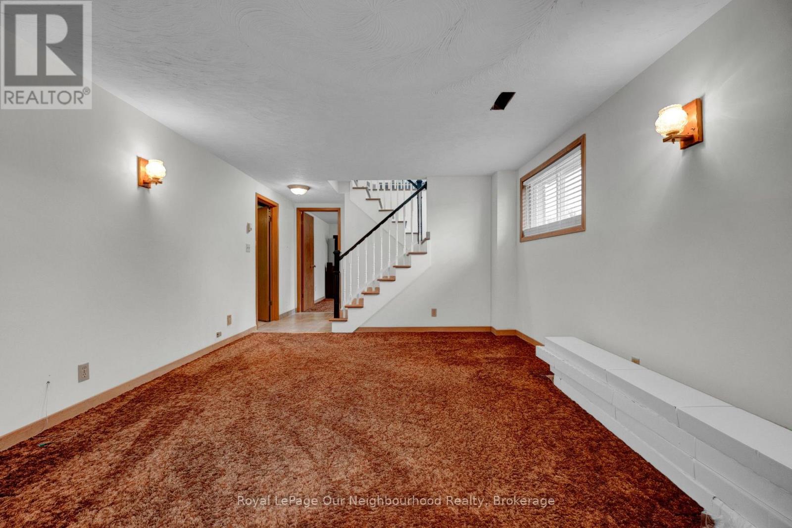 32 ALNET DRIVE - 19