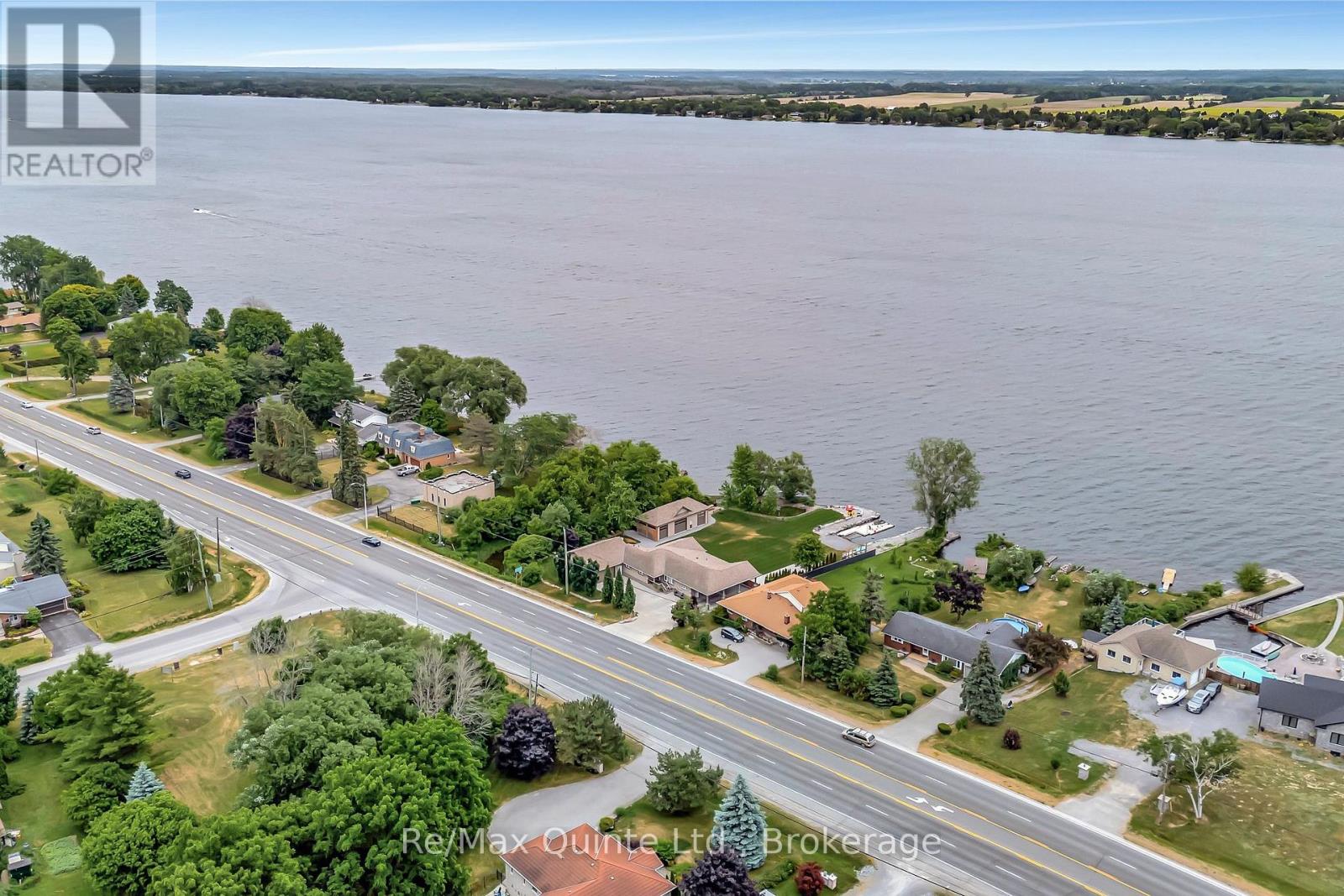 1632 Old Highway 2 (Belleville) Highway, Quinte West, ON photo 3