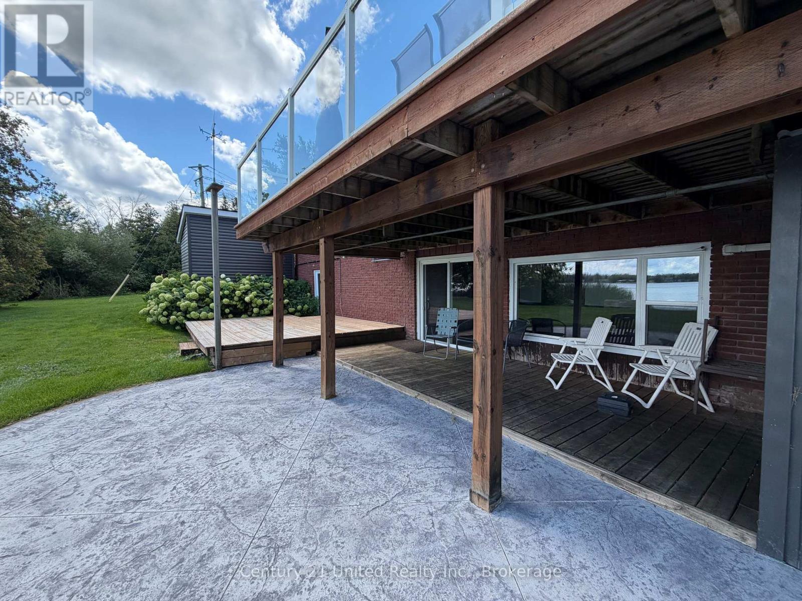 831 Chemongview Drive — photo 1