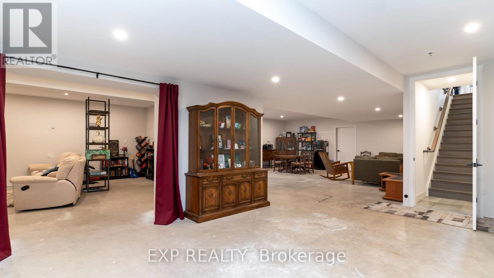 35849 Rose Avenue — photo 33