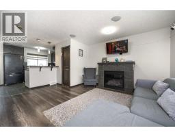 702 Panamount Boulevard NW, Calgary — photo 2