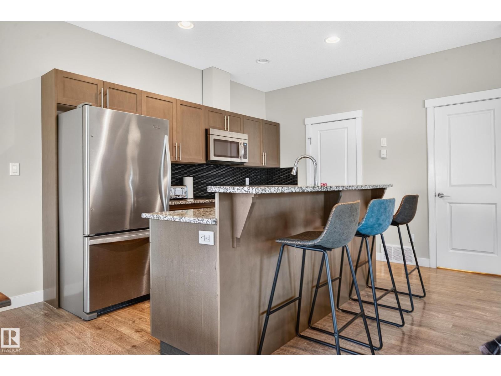 1602 Graybriar Green, photo 12