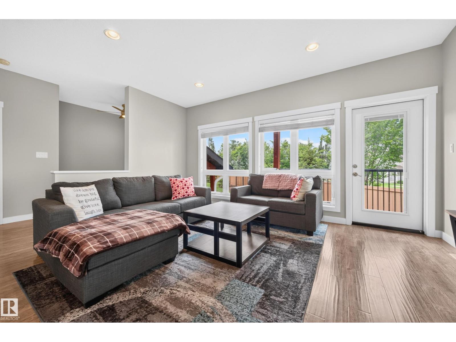 1602 Graybriar Green, photo 16