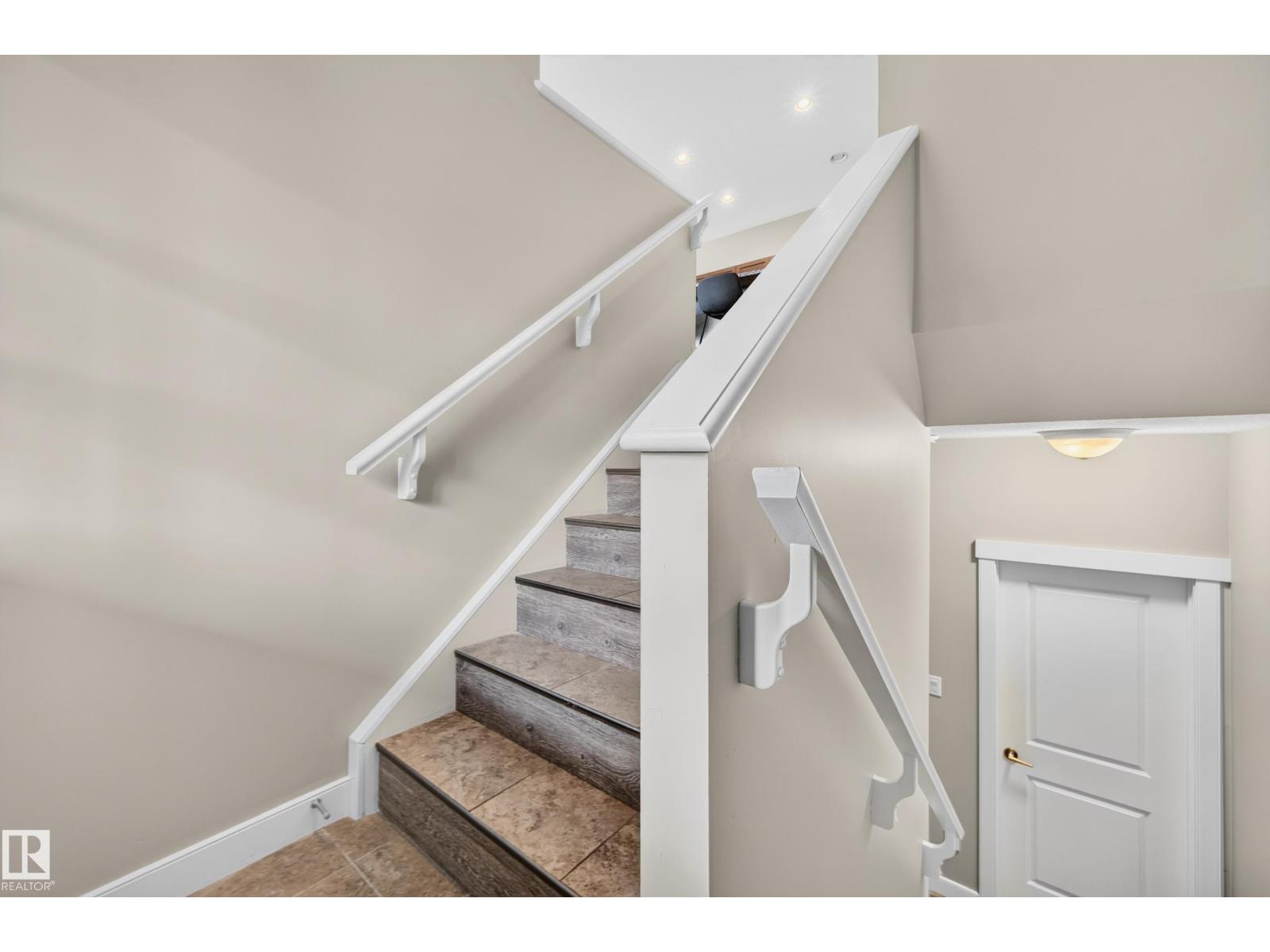 1602 Graybriar Green, photo 5