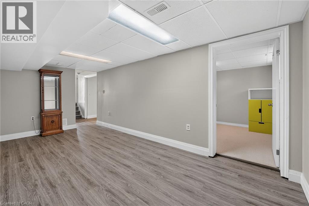 172 Morgan Avenue — photo 18