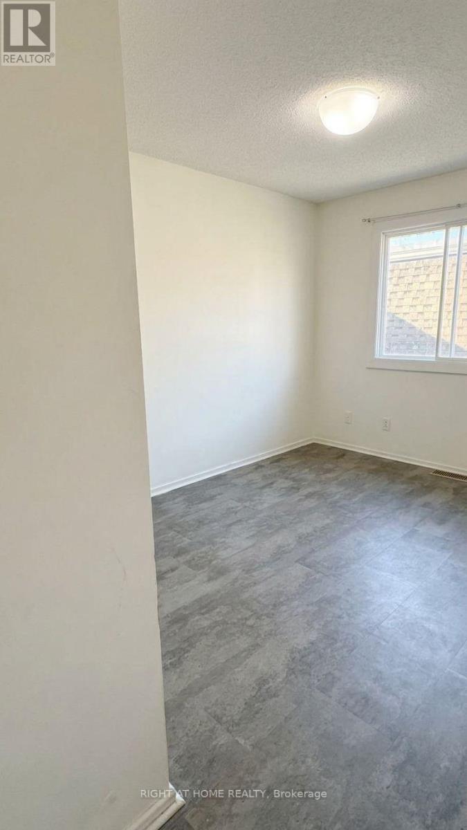 #14 3043 FAIRLEA CRESCENT - 10