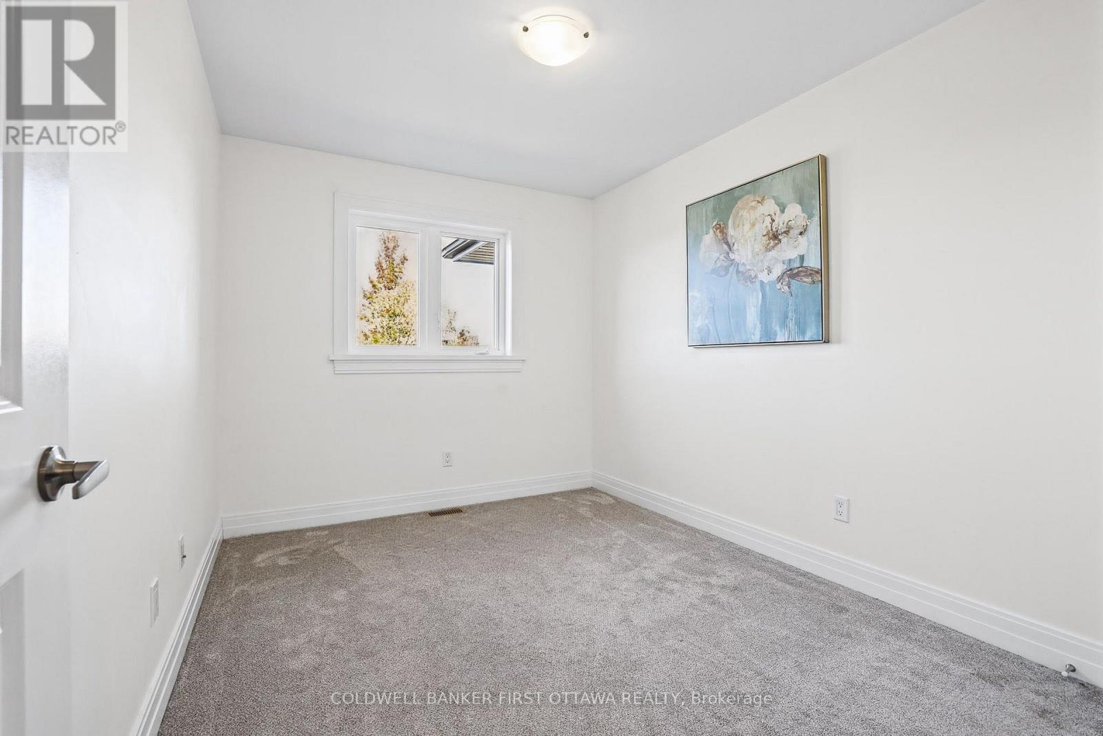 5 TABER STREET - 27