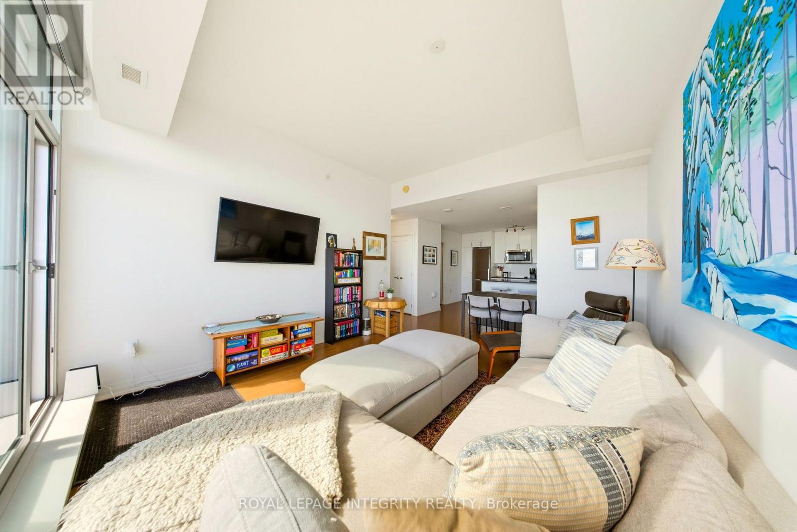 805 Carling Avenue — photo 10