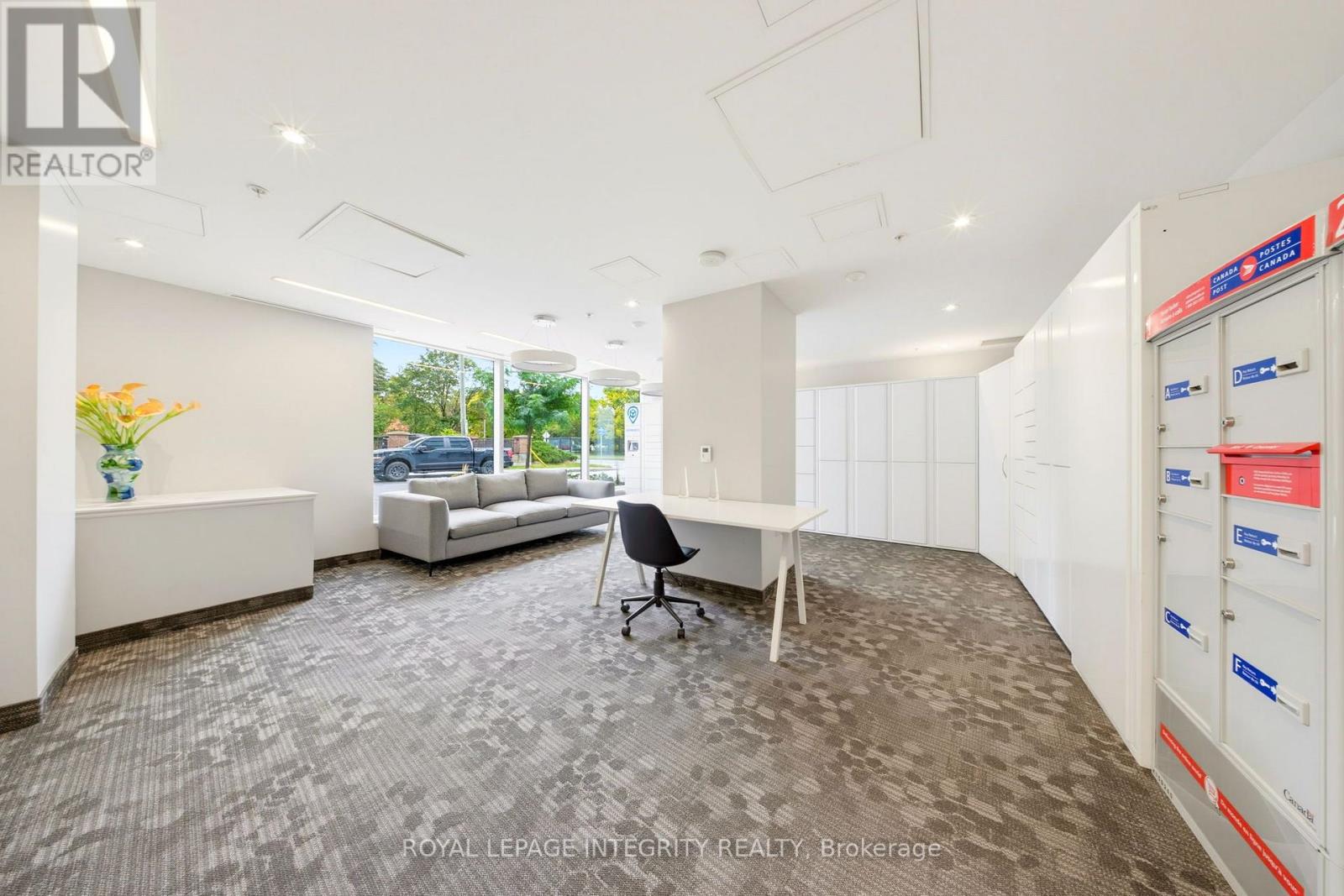 805 Carling Avenue — photo 35