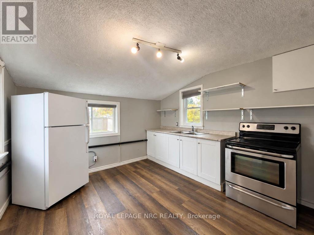 255 Jarvis Street — photo 13