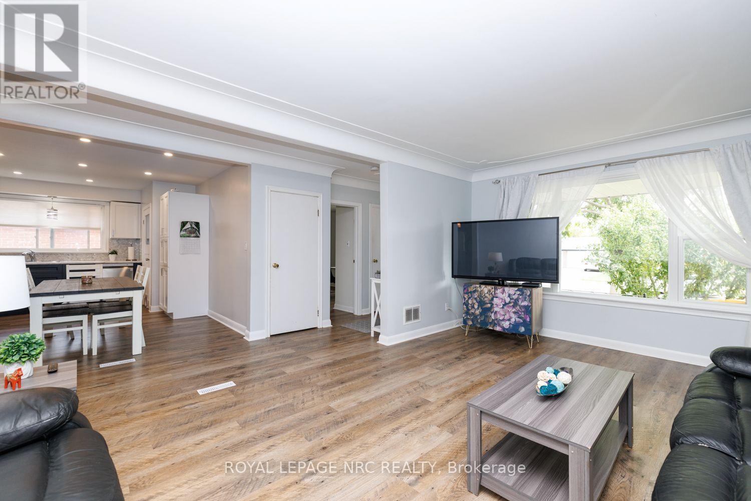 96 Clarke Street — photo 7