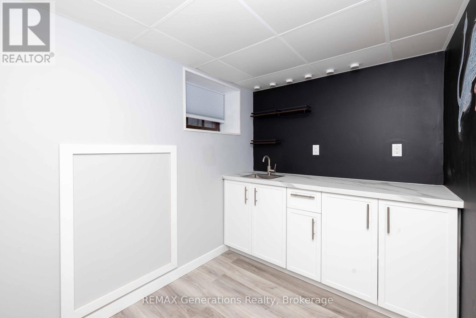356 Elliott Street — photo 15