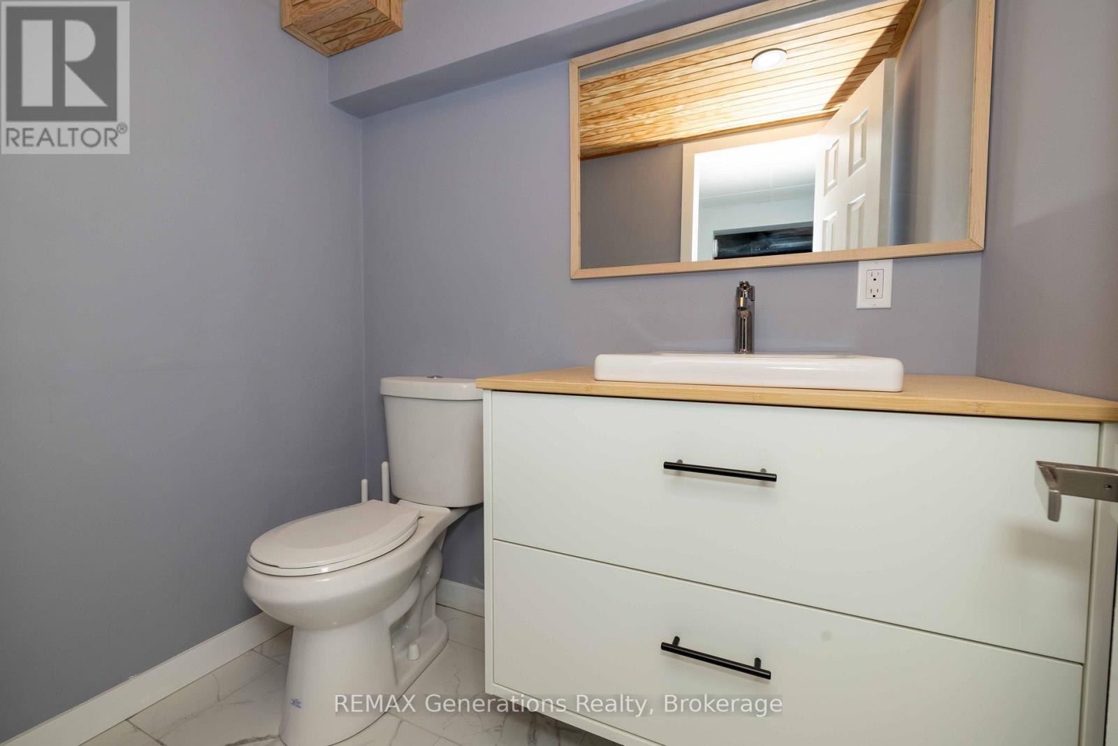 356 Elliott Street — photo 16